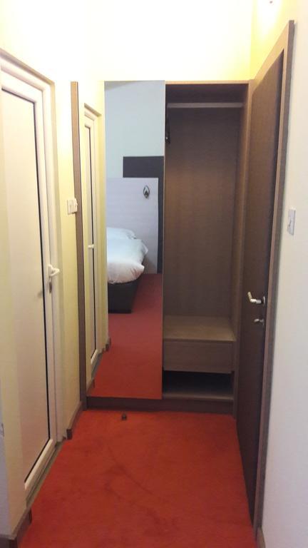 Hotel S Беране Экстерьер фото
