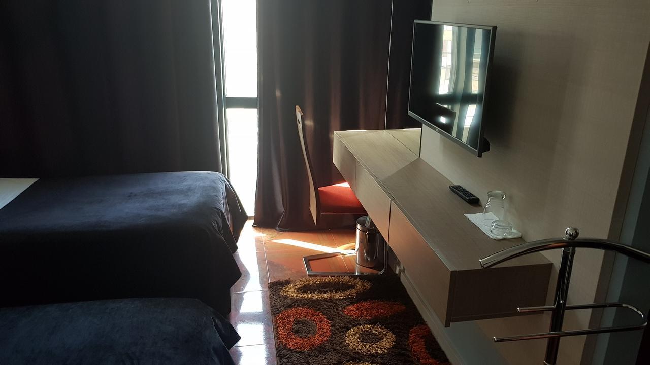 Hotel S Беране Экстерьер фото